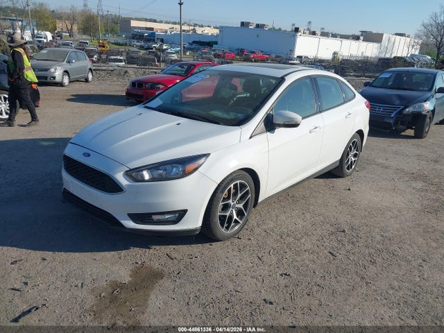 1FADP3H27JL306932 Ford FOCUS SEL