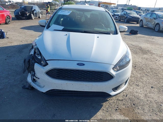 1FADP3H27JL306932 Ford FOCUS SEL