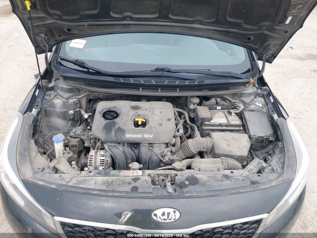 Продажа на аукционе авто 2018 Kia Forte S, vin: 3KPFL4A70JE226133, номер лота: 44861349