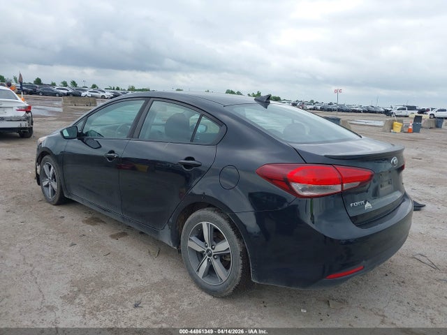 Продажа на аукционе авто 2018 Kia Forte S, vin: 3KPFL4A70JE226133, номер лота: 44861349