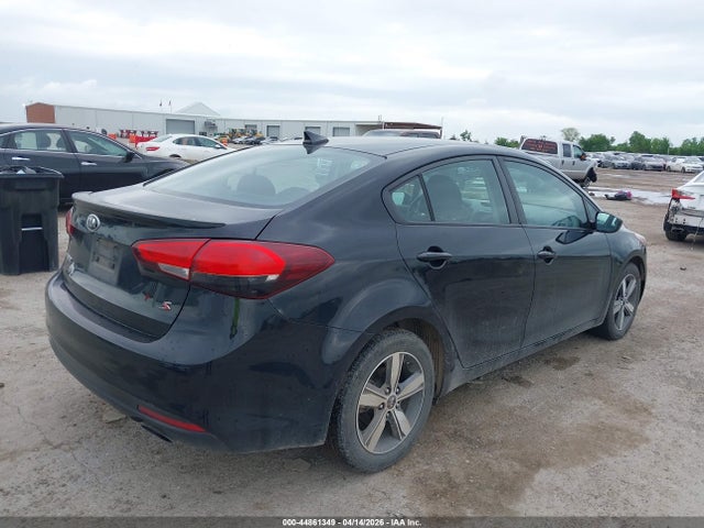 Продажа на аукционе авто 2018 Kia Forte S, vin: 3KPFL4A70JE226133, номер лота: 44861349