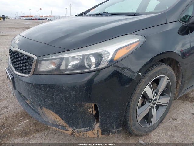 Продажа на аукционе авто 2018 Kia Forte S, vin: 3KPFL4A70JE226133, номер лота: 44861349
