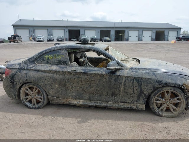 44861365 :رقم المزاد ، WBA1J7C53FV358302 vin ، 2015 Bmw M235 مزاد بيع