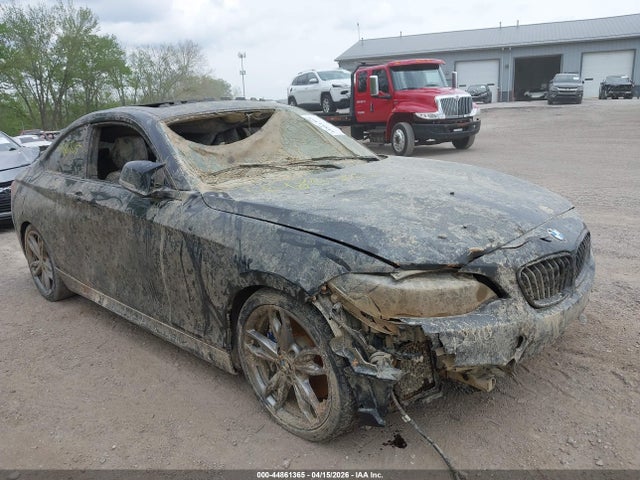 44861365 :رقم المزاد ، WBA1J7C53FV358302 vin ، 2015 Bmw M235 مزاد بيع