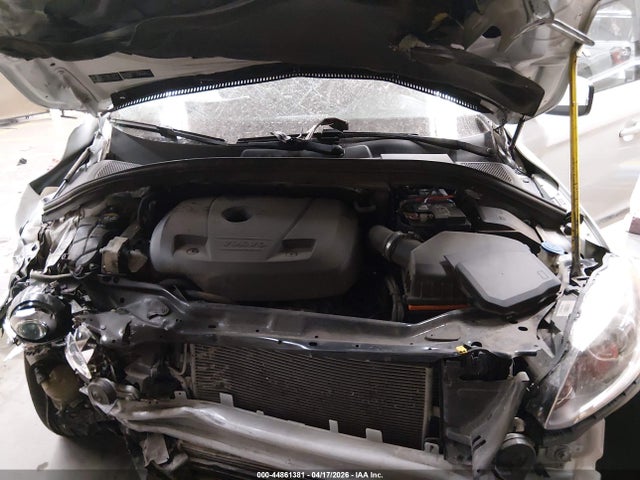 Aukcja sprzedaży 2017 Volvo Xc60 T5 Inscription, vin: YV440MDU3H2141261, numer aukcji: 44861381