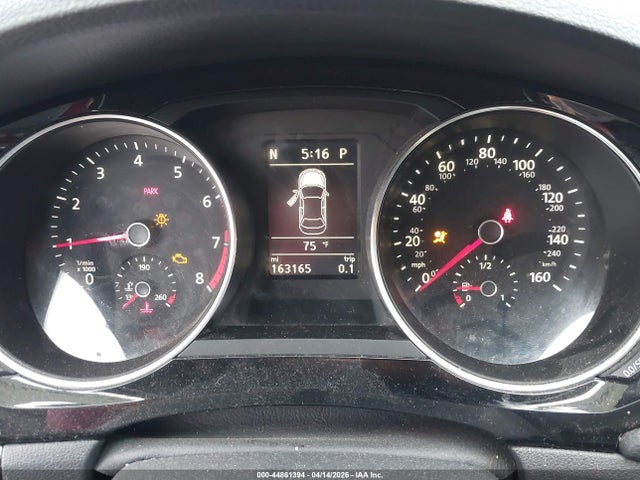 44861394 :رقم المزاد ، 3VWL17AJ4HM203313 vin ، 2017 Volkswagen Jetta 1.8t Sel Premium مزاد بيع