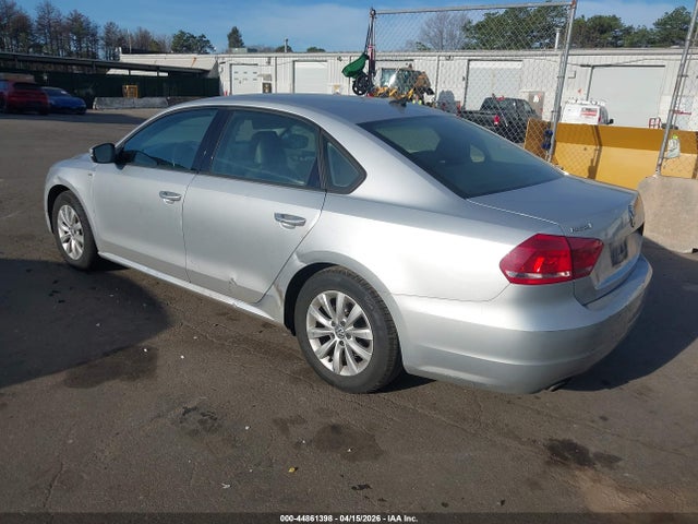 44861398 :رقم المزاد ، 1VWAT7A31EC120423 vin ، 2014 Volkswagen Passat 1.8t Wolfsburg Edition مزاد بيع