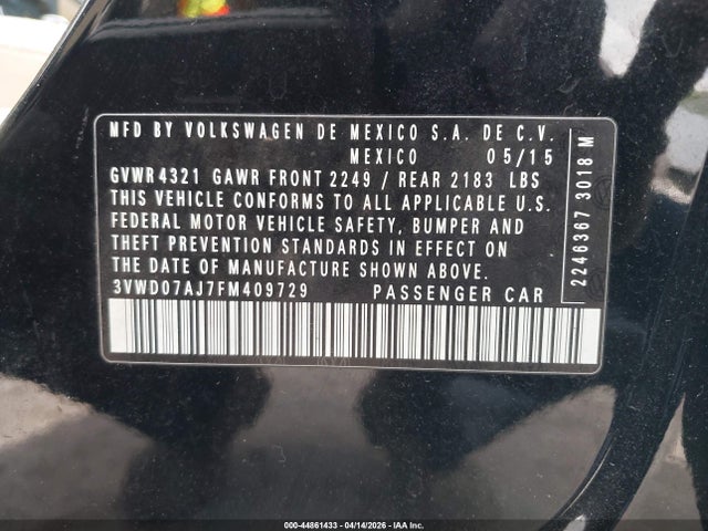 44861433 :رقم المزاد ، 3VWD07AJ7FM409729 vin ، 2015 Volkswagen Jetta 1.8t Se مزاد بيع