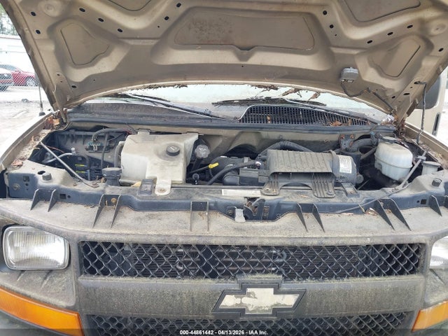 44861442 :رقم المزاد ، 1GAHG39UX51212761 vin ، 2005 Chevrolet Express مزاد بيع