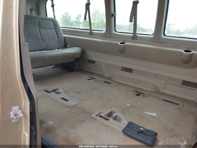 44861442 :رقم المزاد ، 1GAHG39UX51212761 vin ، 2005 Chevrolet Express مزاد بيع
