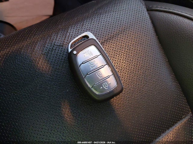 Продаж на аукціоні авто 2018 Hyundai Tucson Sel Plus, vin: KM8J33A44JU641298, номер лоту: 44861457