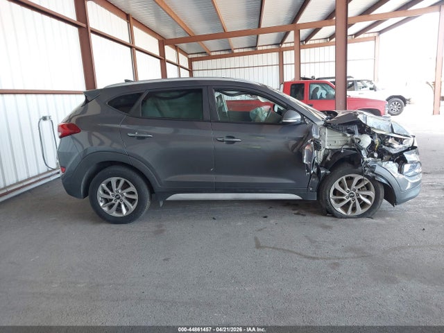 Продаж на аукціоні авто 2018 Hyundai Tucson Sel Plus, vin: KM8J33A44JU641298, номер лоту: 44861457