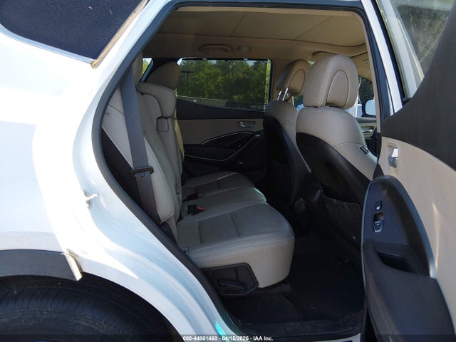 Продаж на аукціоні авто 2017 Hyundai Santa Fe Sport 2.4l, vin: 5XYZU3LB7HG463348, номер лоту: 44861468