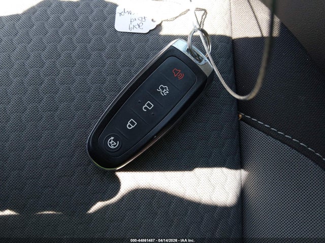Продаж на аукціоні авто 2019 Ford Escape Se, vin: 1FMCU0GD0KUB08877, номер лоту: 44861487