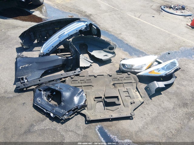 Продаж на аукціоні авто 2019 Ford Escape Se, vin: 1FMCU0GD0KUB08877, номер лоту: 44861487