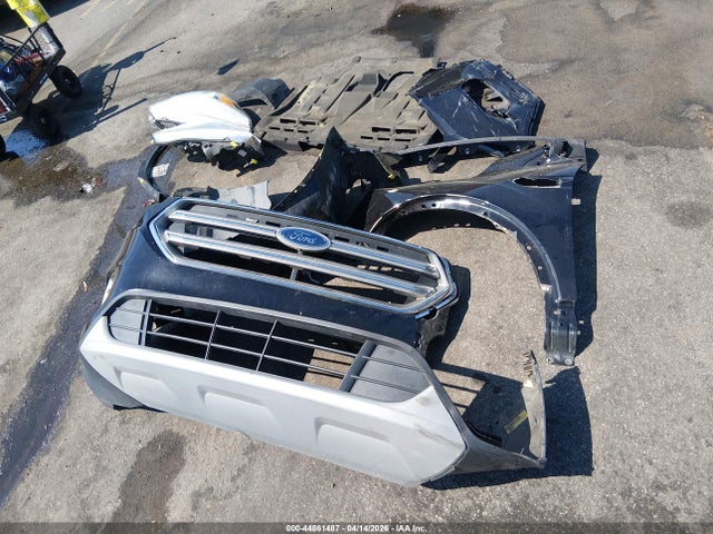Продаж на аукціоні авто 2019 Ford Escape Se, vin: 1FMCU0GD0KUB08877, номер лоту: 44861487