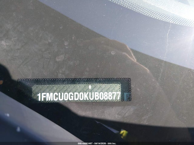Продаж на аукціоні авто 2019 Ford Escape Se, vin: 1FMCU0GD0KUB08877, номер лоту: 44861487