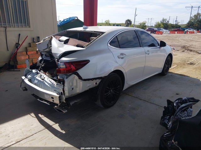 2016 Lexus Es 350 მანქანა იყიდება აუქციონზე, vin: 58ABK1GG0GU018338, აუქციონის ნომერი: 44861510