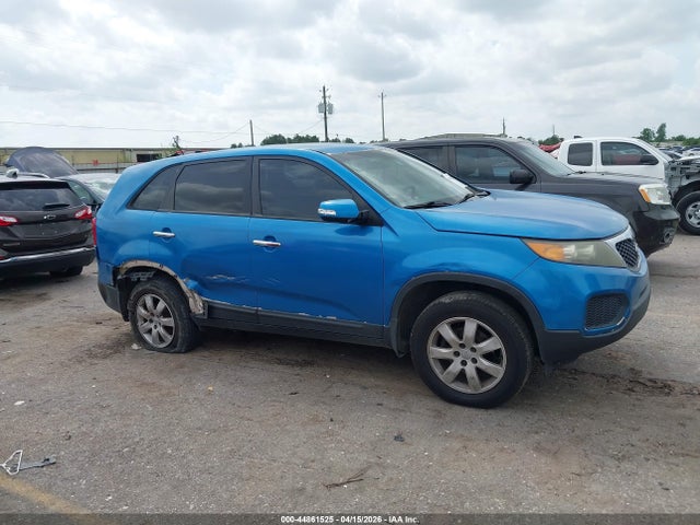 Auction sale of the 2012 Kia Sorento Lx, vin: 5XYKT3A12CG221851, lot number: 44861525