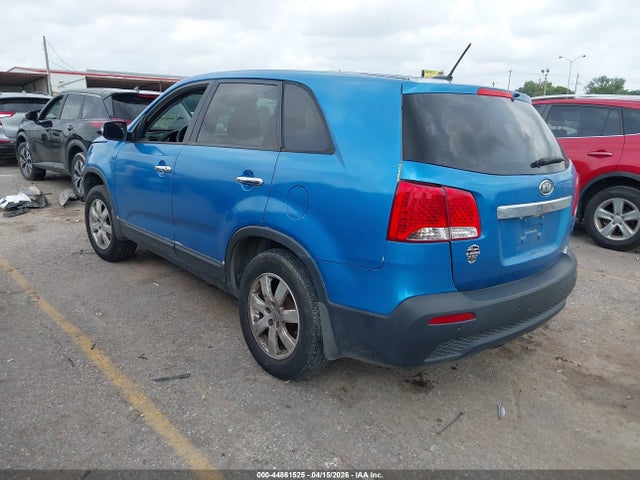 Auction sale of the 2012 Kia Sorento Lx, vin: 5XYKT3A12CG221851, lot number: 44861525