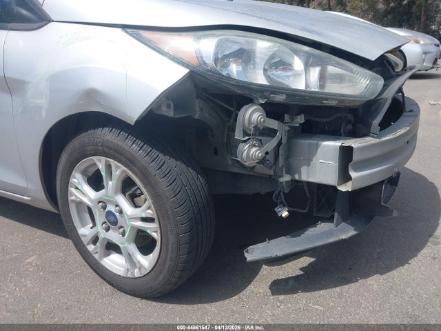 Ford FIESTA SE 2014 3FADP4EJ7EM200695 Image 6