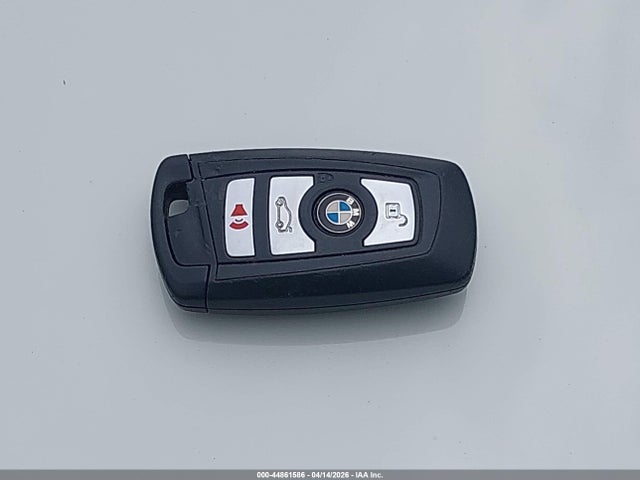 BMW 535i Xdrive 2014 WBA5B3C51ED535666 Image 11