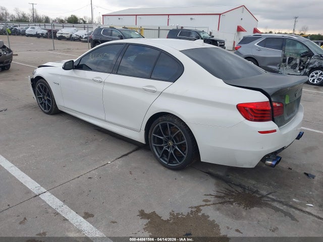 BMW 535i Xdrive 2014 WBA5B3C51ED535666 Image 3