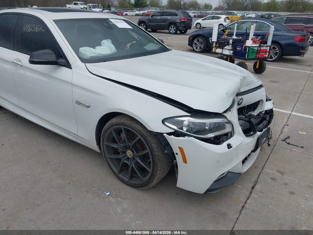 BMW 535i Xdrive 2014 WBA5B3C51ED535666 Image 6