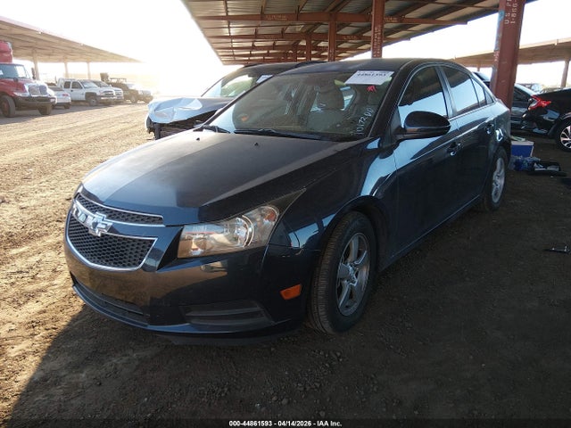 Chevrolet Cruze 1lt Auto 2014 1G1PC5SB6E7261173 Image 2