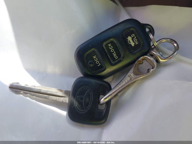 Aukcja sprzedaży 2004 Toyota Camry Le, vin: 4T1BE32K44U305683, numer aukcji: 44861601