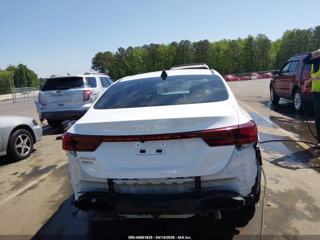 2024 Kia Forte Lxs მანქანა იყიდება აუქციონზე, vin: 3KPF24AD8RE776104, აუქციონის ნომერი: 44861628