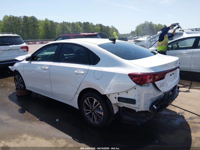 2024 Kia Forte Lxs მანქანა იყიდება აუქციონზე, vin: 3KPF24AD8RE776104, აუქციონის ნომერი: 44861628