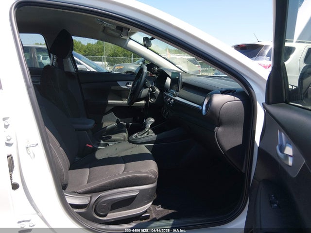 2024 Kia Forte Lxs მანქანა იყიდება აუქციონზე, vin: 3KPF24AD8RE776104, აუქციონის ნომერი: 44861628
