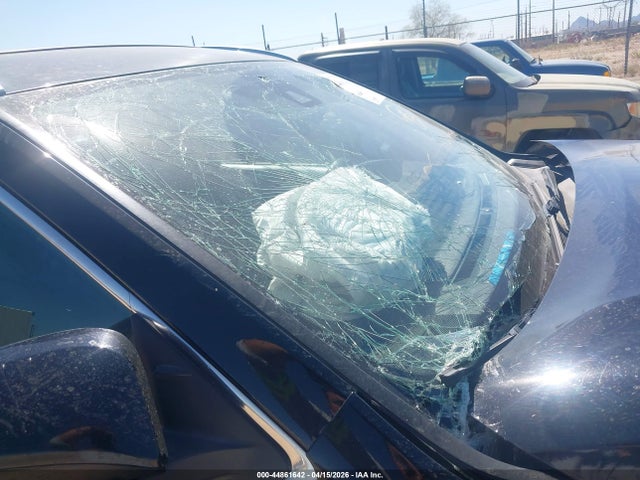 5TDJZRFH5HS469850 Toyota Highlander Xle