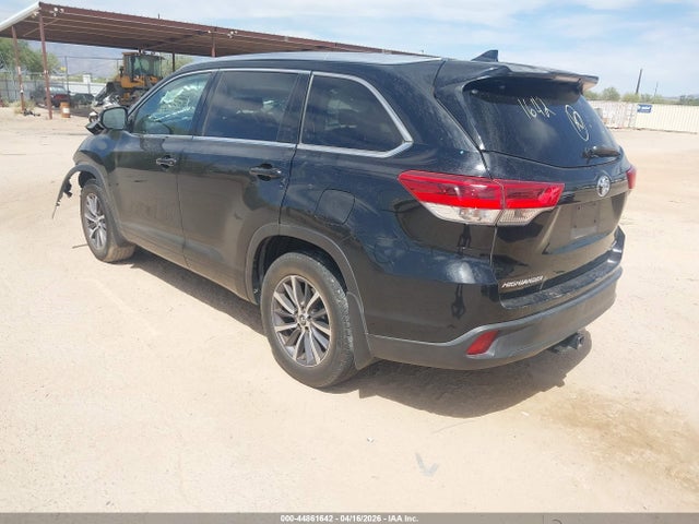 5TDJZRFH5HS469850 Toyota Highlander Xle