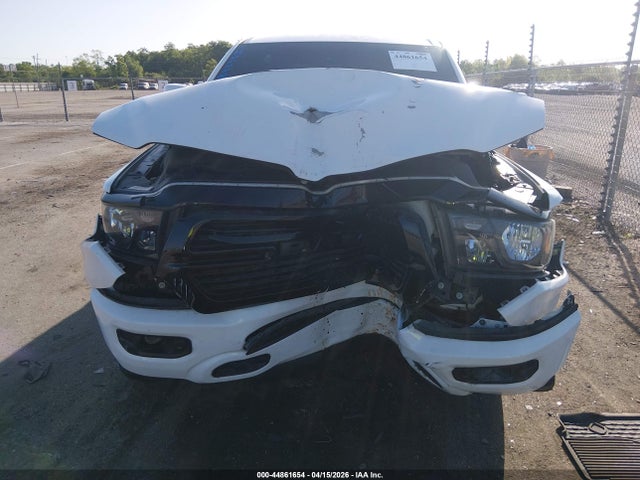 1C6RREFT3LN276473 RAM 1500 Big Horn 4x2 5&#039;7 Box