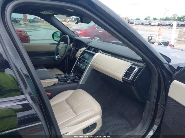 2018 LAND ROVER DISCOVERY SALRR2RV4JA053599 Photo 4