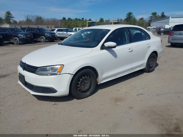 2013 VOLKSWAGEN JETTA 3VWDP7AJ2DM402650 Photo 1