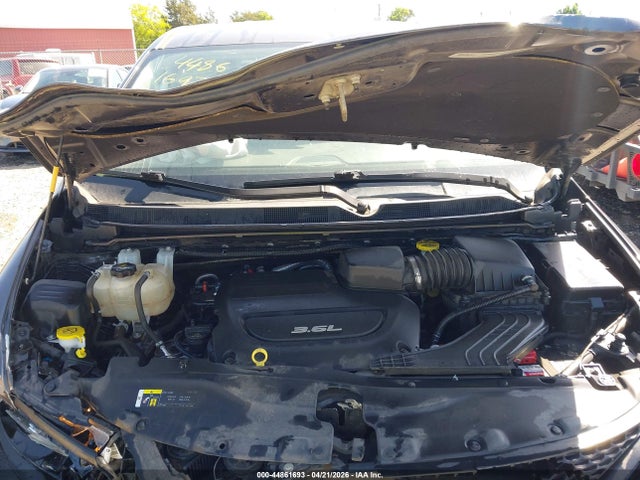 Продаж на аукціоні авто 2018 Chrysler Pacifica L, vin: 2C4RC1AG3JR316435, номер лоту: 44861693