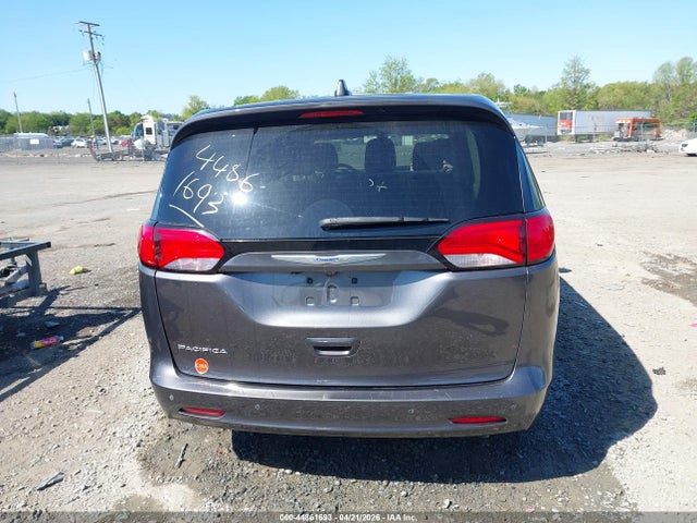 Продаж на аукціоні авто 2018 Chrysler Pacifica L, vin: 2C4RC1AG3JR316435, номер лоту: 44861693