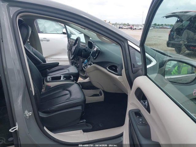 2023 CHRYSLER PACIFICA 2C4RC1BGXPR606730 Photo 4