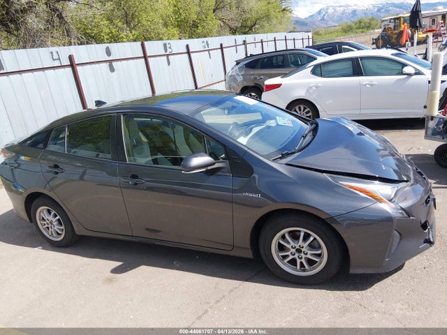 Toyota Prius Two 2016 JTDKBRFU2G3022706 Image 12