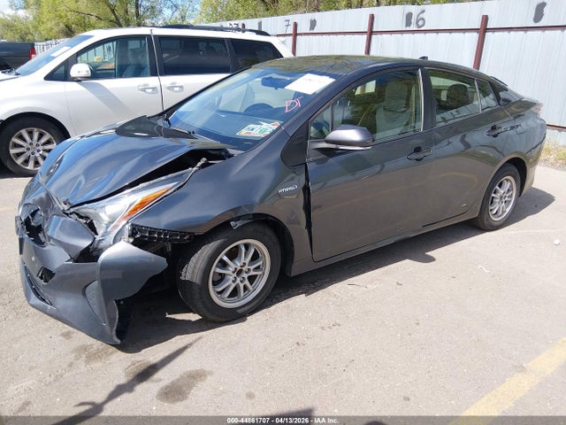 Toyota Prius Two 2016 JTDKBRFU2G3022706 Image 2