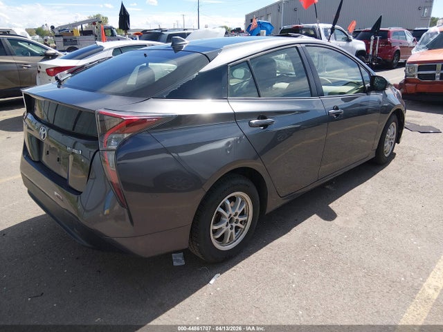Toyota Prius Two 2016 JTDKBRFU2G3022706 Image 4