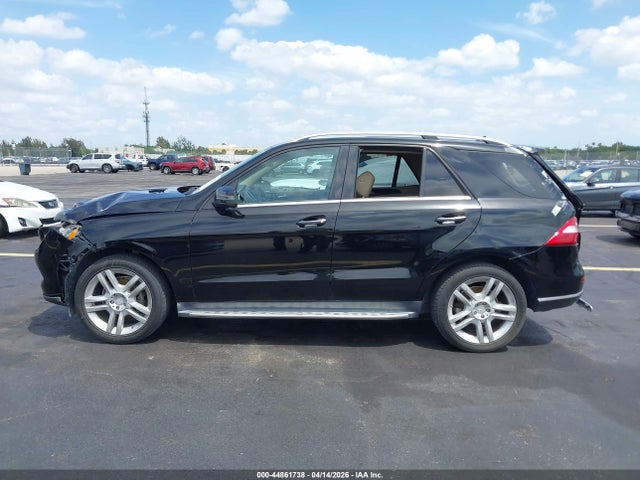 44861738 :رقم المزاد ، 4JGDA5JB0EA319567 vin ، 2014 Mercedes-benz Ml 350 مزاد بيع