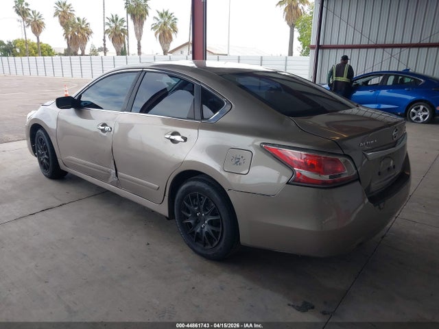 Nissan Altima 2.5 S 2014 1N4AL3AP6EN215701 Image 3