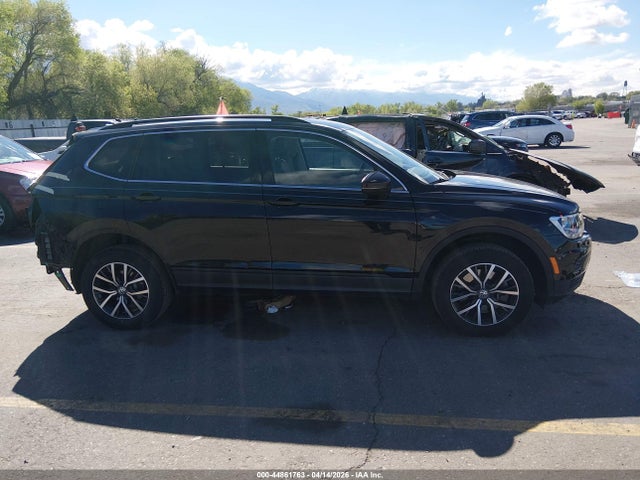 2019 Volkswagen Tiguan 2.0t Se/2.0t Sel/2.0t Sel R-line/2.0t Sel R-line Black მანქანა იყიდება აუქციონზე, vin: 3VV2B7AX3KM107889, აუქციონის ნომერი: 44861763