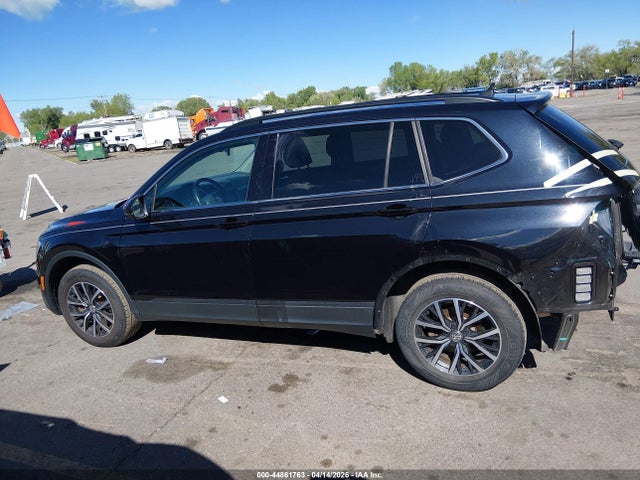 2019 Volkswagen Tiguan 2.0t Se/2.0t Sel/2.0t Sel R-line/2.0t Sel R-line Black მანქანა იყიდება აუქციონზე, vin: 3VV2B7AX3KM107889, აუქციონის ნომერი: 44861763