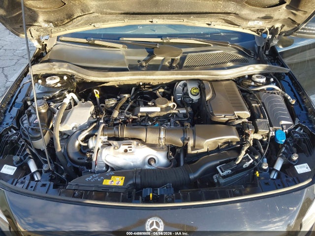 WDCTG4EB5JJ494551 Mercedes-Benz GLA 250