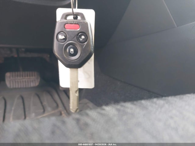 44861837 :رقم المزاد ، 4S4BRBACXB3353040 vin ، 2011 Subaru Outback 2.5i مزاد بيع